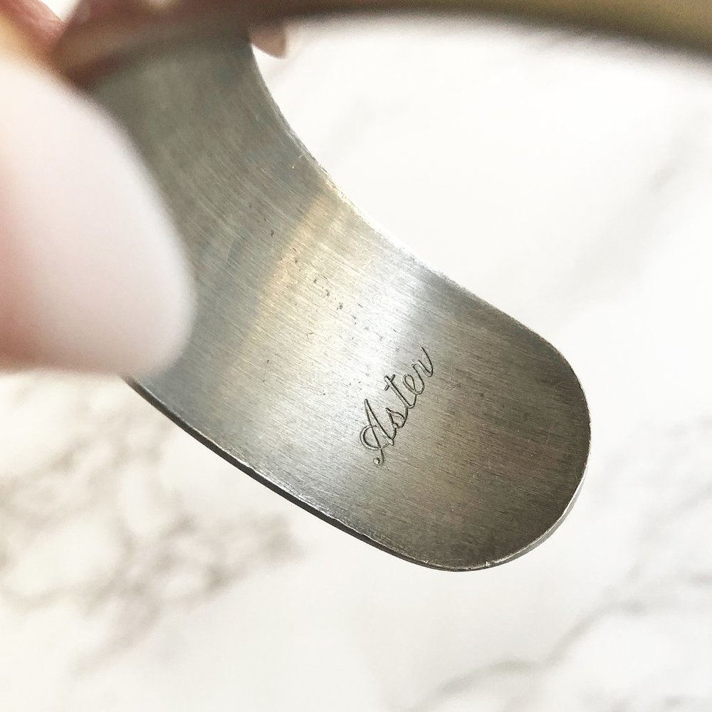 Vintage Authentic Kirk Stieff Signed September Aster Etched Pewter Cuff Bracelet - Picture 7 of 7